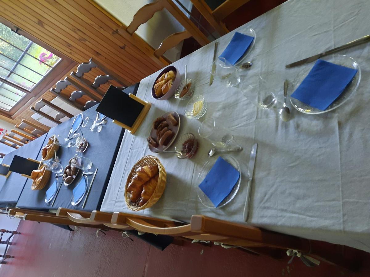 Saint-Martin-des-Champs  Chambres Et Table D'Hotes Ancienne Poterie מראה חיצוני תמונה