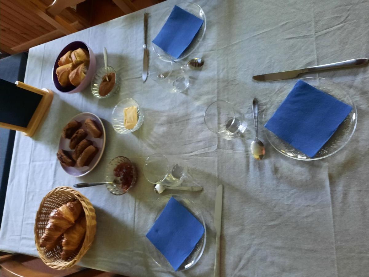 Saint-Martin-des-Champs  Chambres Et Table D'Hotes Ancienne Poterie מראה חיצוני תמונה